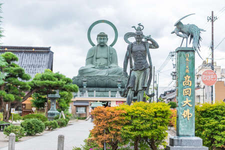 Takaoka City,Japan -AUG 8 2018:Takaokas emblematic Great Buddha is one of the three Great Buddha statues of Japan.のeditorial素材