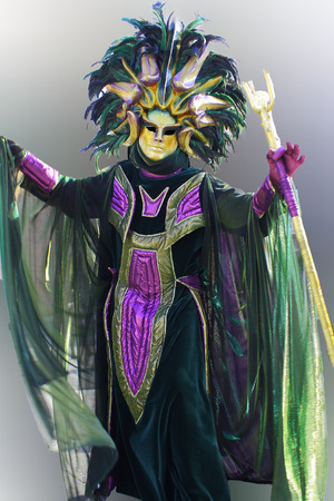 Traditionally dressed Venice carnival person in Piazza San Marco, Italy のeditorial素材