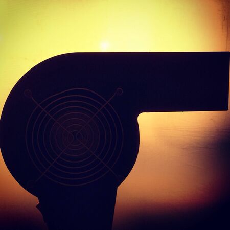 small blower to blow hair の素材