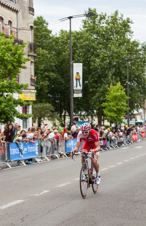 Saint Quentin, France,July 5th 2011:Image of the Belgian cyclist Jan Ghyselinck (Cofidis le credit en ligne team) sprinting in front of the peloton during the last 450 meters before the fisnish line in Saint Quentin during the 5th stage of Le Tour de Franのeditorial素材