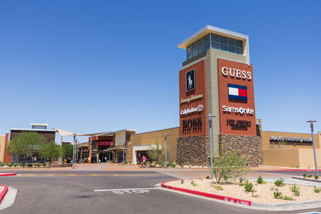 Phoenix, AZ, USA - May 18, 2013: Phoenix Premium Outlets entrance tower. With over 90 stores in one convenient location the outlet is a good option for shopping.のeditorial素材