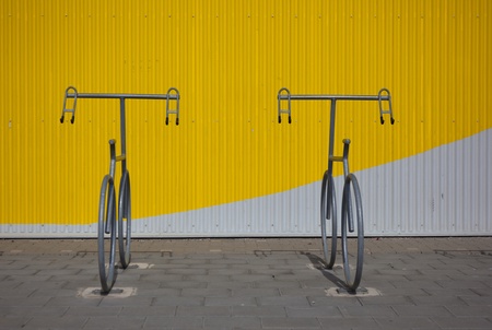 bicycle  parking neaby a modern buildingの写真素材