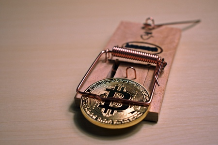 bitcoin in mousetrapのeditorial素材