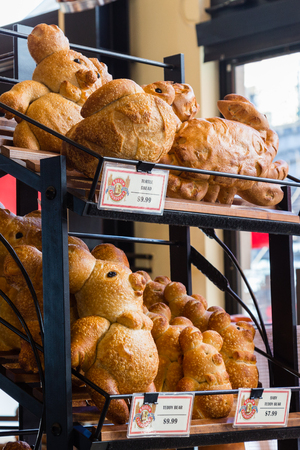 SAN FRANCISCO, CALIFORNIA - March 4, 2018 - Boudin Bakery, San Francisco, California, whimsical animal shaped sourdough bread.のeditorial素材