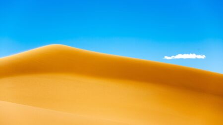 Desert landscape: big sand dunes in sahara desert, Africa.の写真素材