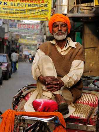 INDIA, AMRITSAR - NOVEMBER 29  Rickshaw driver on the streetのeditorial素材