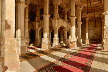 Mosque and tomb complex Sarkhej Roza is a located in the village of Makaraba, near  Ahmedabad in Gujarat state, India. The picture presents Jama Masijd mosqueのeditorial素材