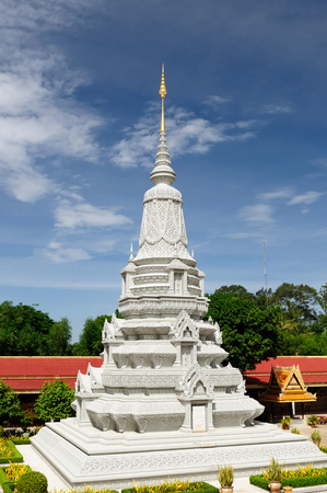 The Royal Palace in Phnom Penh, Cambodia, is a complex of buildings which serves as the royal residence of the king of Cambodiaのeditorial素材
