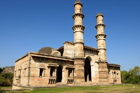 Champaner - Pavagadh Archaeological Park is a historical city in the state of Gujarat. Kevda Masjid mosqueのeditorial素材