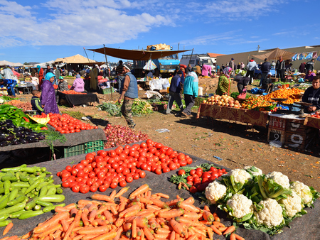AZILAL, MOROCCO - 01 DECEMBER 2015: Provincial market in the central part of Morocco in the Azilal small townのeditorial素材