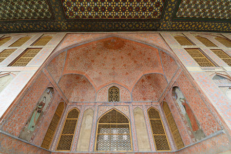 Iran, Ali Qapu Palace  is a grand palace in Isfahan on Naqsh-e Jahan Square in Isfahan (Esfahan). Main gateのeditorial素材