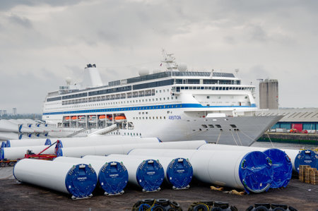 Glasgow, Scotland, UK. September 3rd 2022, Ukraine refugees are provided accommodation onboard cruise ship hired by the Scottish government UKのeditorial素材