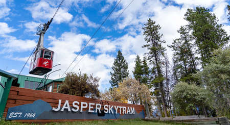Jasper Alberta Canada, October 05 2021: The Whistlers Mountain SkyTram at a popular tourist destination.のeditorial素材