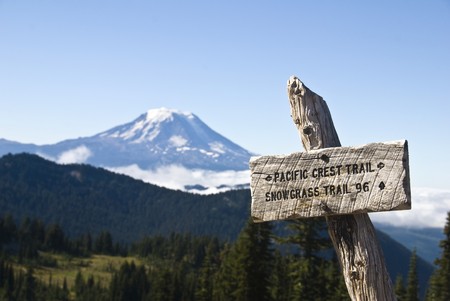 Sign for the Pacific Crest trail, with Mount Adams in backgroundの写真素材
