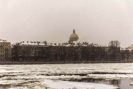 Ice and snow on the Neva River in St. Petersburg in winterの写真素材