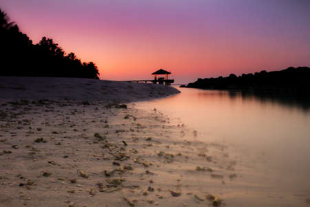 Purple sunsetの写真素材