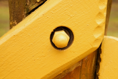 Steel screw joint point of wooden beams and wooden construction