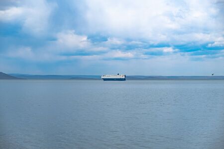 Ship on the roadstead in the Amur Bay.のeditorial素材