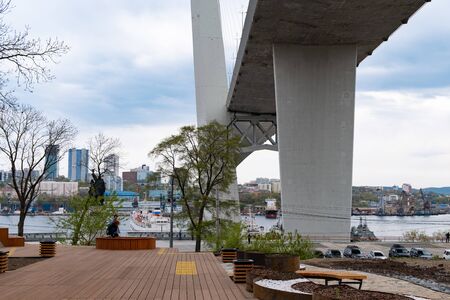 The bridge over the Amur Bay and the Golden Gate.のeditorial素材