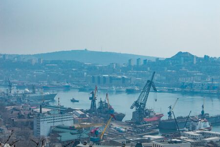 Vladivostok, Russia - Apr 25, 2018: View of the Golden horn Bayのeditorial素材