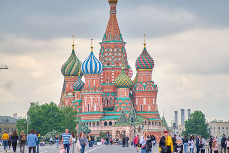 Moscow, Russia - May 27, 2021: View of the Red Square and the Kremlin on a cloudy spring day.のeditorial素材