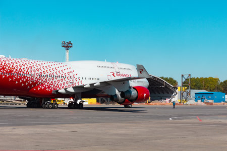 KHABAROVSK, RUSSIA - SEP 29, 2018: Aircraft Boeing 747-400 EI-XLM Russian Airlines prepares for takeoff at the airport of Khabarovsk.のeditorial素材