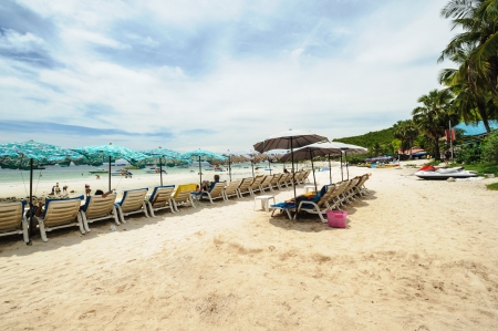   Umbrella beach koh Lan in Pattaya  Thailandのeditorial素材