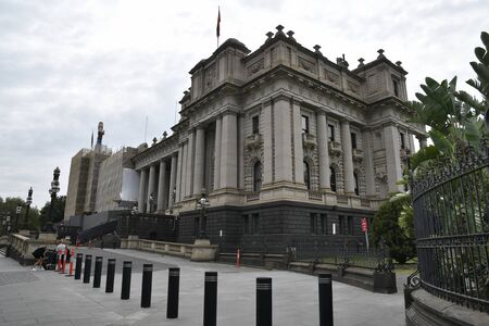 MELBOURNE, AUSTRALIA, April 2019, People at Old Treasury Building Museum, Parliament Streetのeditorial素材