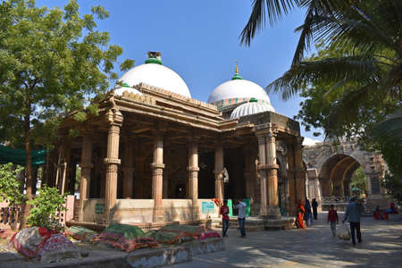 Ahmedabad, Gujarat, December 2019, Qutub E Alam Dargah. Dargah of: Hazrat Syed Burhanuddin Qutub-ul-Alamのeditorial素材