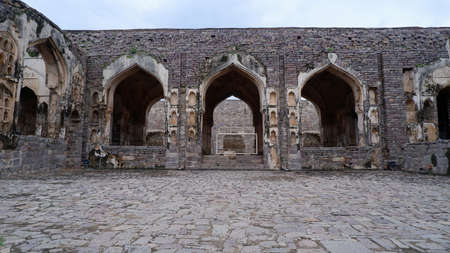 5th Sep 21, Golkonda fort, Hyderabad, India. Ruined structures at Golkonda fortの写真素材