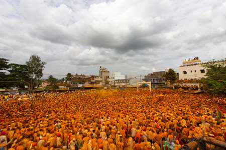 Large crowds of devotees at Shri Vittal Birdev Annual Yatra Pattan Kodoli Hatkangale, Maharashtra, Indiaのeditorial素材
