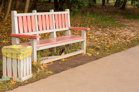 Wooden benches in the parkの写真素材