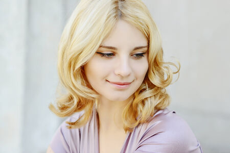 pretty portrait of blonde girlの写真素材