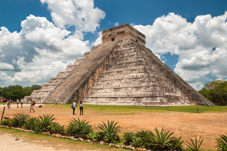 Chicen Itza (Yucatan), Mexico, 11-June-2018. The famous pyramid El Castillo also known as the Temple of Kukulcan.のeditorial素材