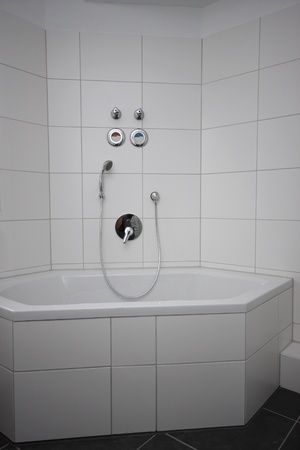 Corner bathのeditorial素材