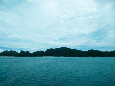 Sea and mountain in the afternoon at Ang Thong National Marine Park, Koh Samui, Thailandの写真素材