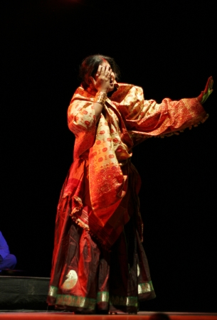 Hyderabad,Ap,India- August 17,2012-Artists performing Veerangana Assamese play during 7th Abhinaya National Theatre Festival 2012.のeditorial素材