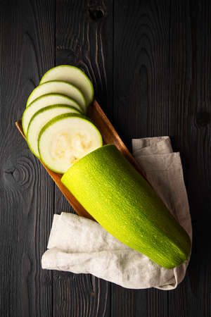 ripe pub on wooden background top viewの写真素材