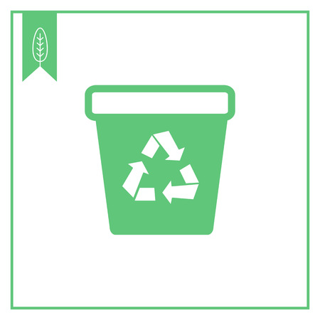 Icon of tank with recycling signのイラスト素材