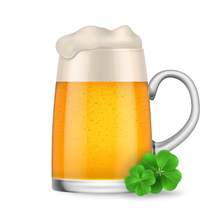 Beer mug with cloversのイラスト素材