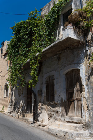 Traditional creten village Margarites famous for handmade ceramics, Crete, Greeceの写真素材