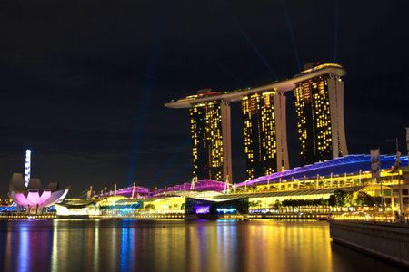 marina bay sand  in  singaporeのeditorial素材