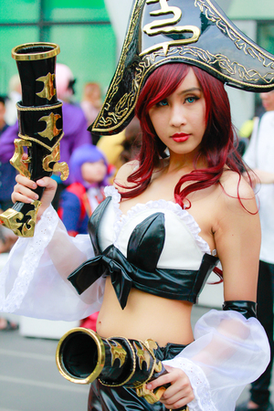 Bangkok - Jan 28: An unidentified Japanese anime cosplay  pose on January 28, 2018 at Central World, Bangkok, Thailand.のeditorial素材