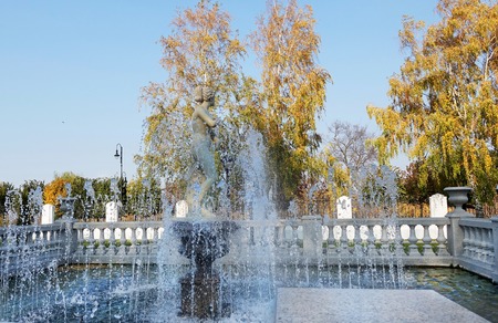 TAMBOV, RUSSIA, 10-23-2018: Aseev House Museum. The statue of Venus and the fountain on the background of yellow autumn birch treesのeditorial素材