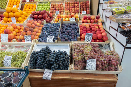 Saratov, Russia. October 13, 2021 Selling fruit at the old Saratov covered marketのeditorial素材