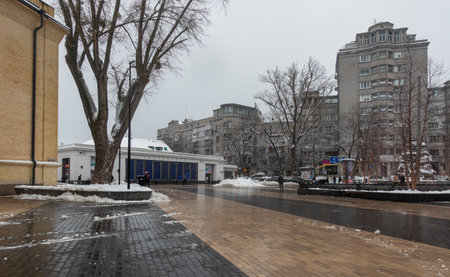 Arsenalnaya Square in winter. View of the Arsenalnaya metro buildingのeditorial素材