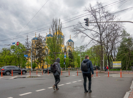 View Blvd. Shevchenko and Vladimir Cathedral in Kyivのeditorial素材