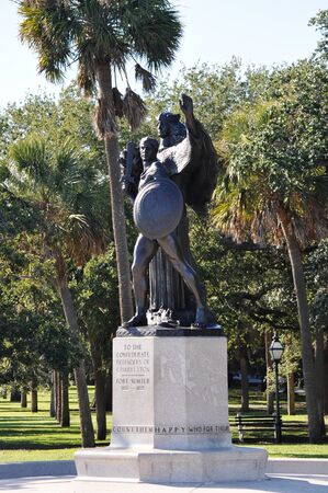 Charleston SC Confederate Defenders Statueのeditorial素材