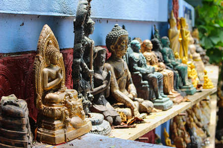 thailand travel religious temple background golden figures buddahの写真素材