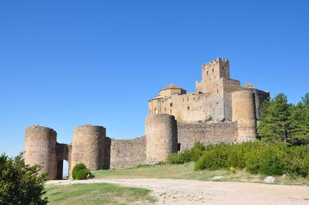 View of the medieval castle of Loarreのeditorial素材